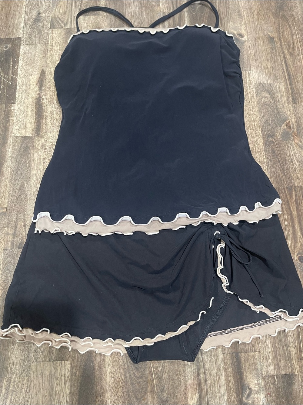 Profile by Gottex Enya Tankini Set Black Ruffle Skirted Swim 8/14